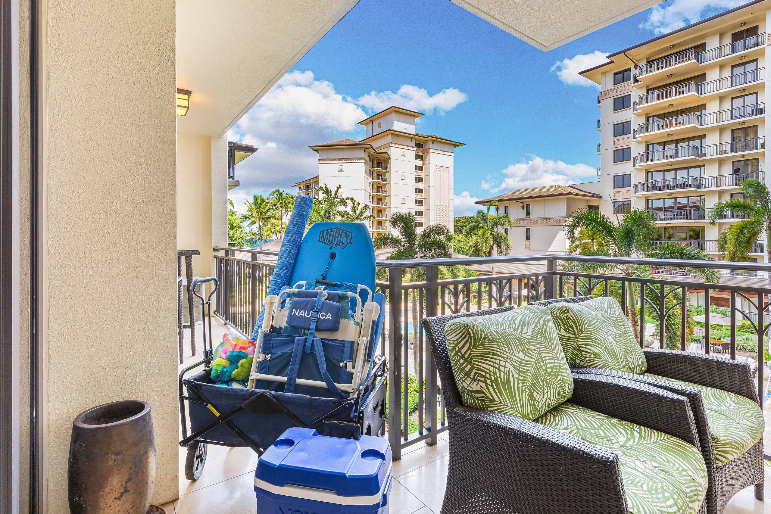 Beach Villas Poolside Resort at the Ko Olina Beach - Image 30