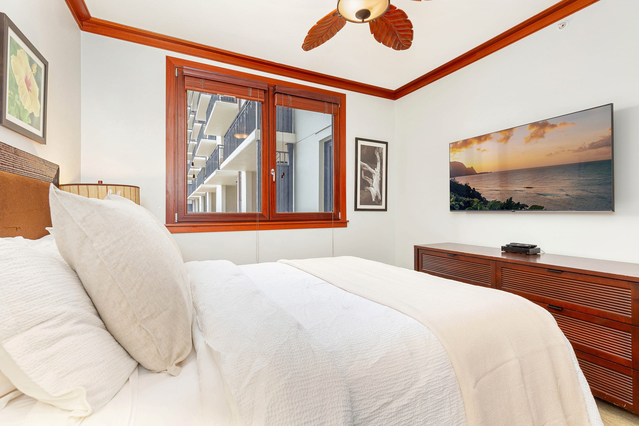 Beach Villas Poolside Resort at the Ko Olina Beach - Image 18