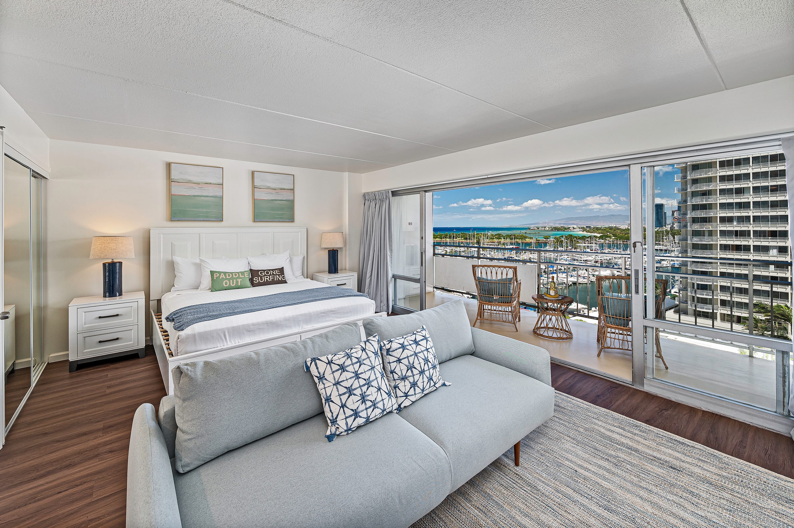 Ocean Marina View at the Ilikai Hotel by the Beach - Image 1