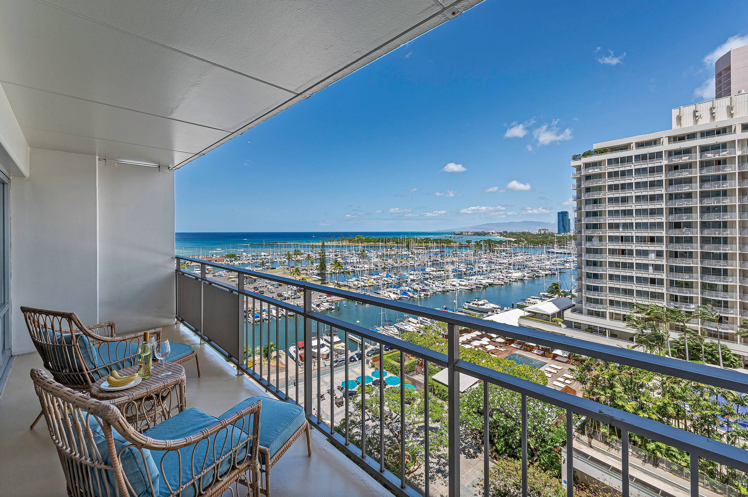 Ocean Marina View at the Ilikai Hotel by the Beach - Image 17