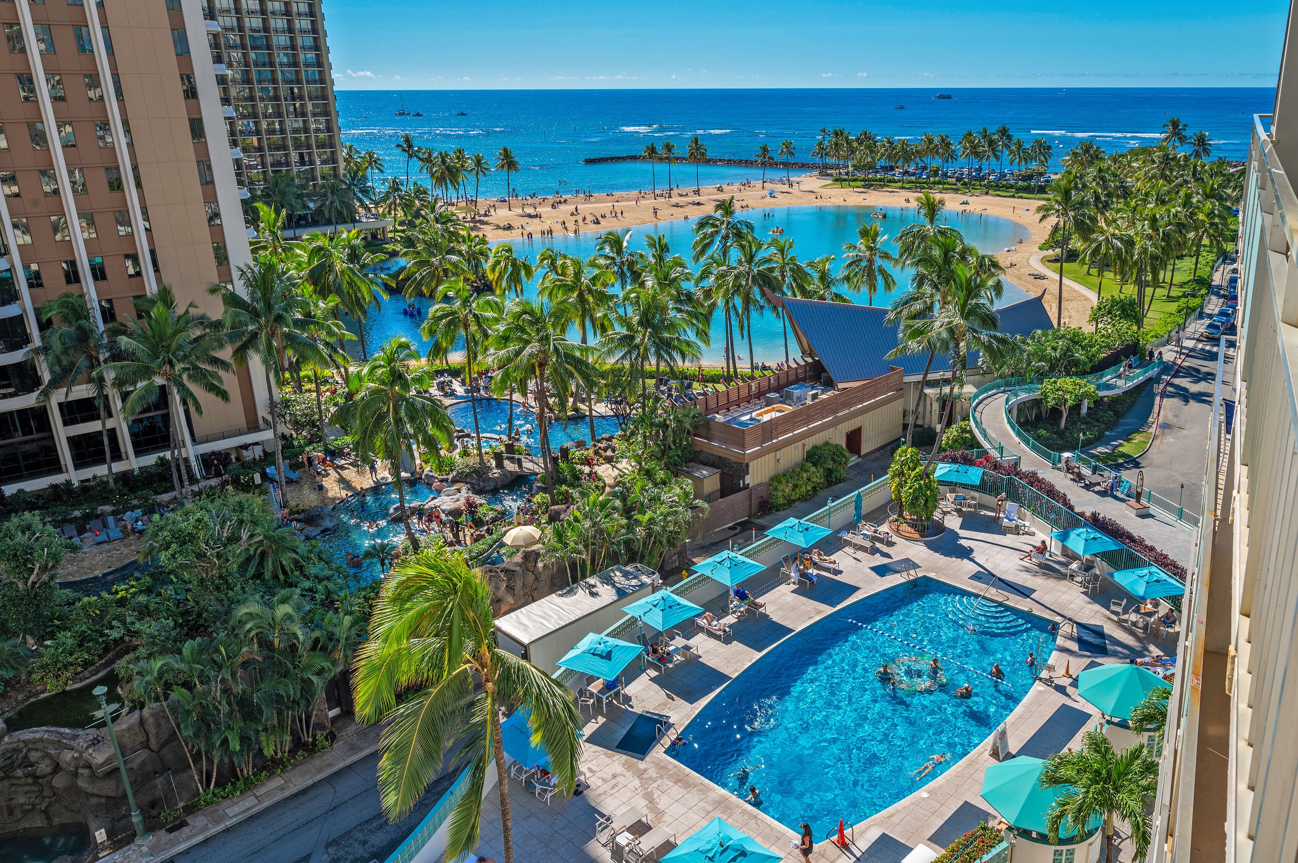 Ocean-Lagoon Condo w/Full Kitchen at Ilikai Hotel - Image 33