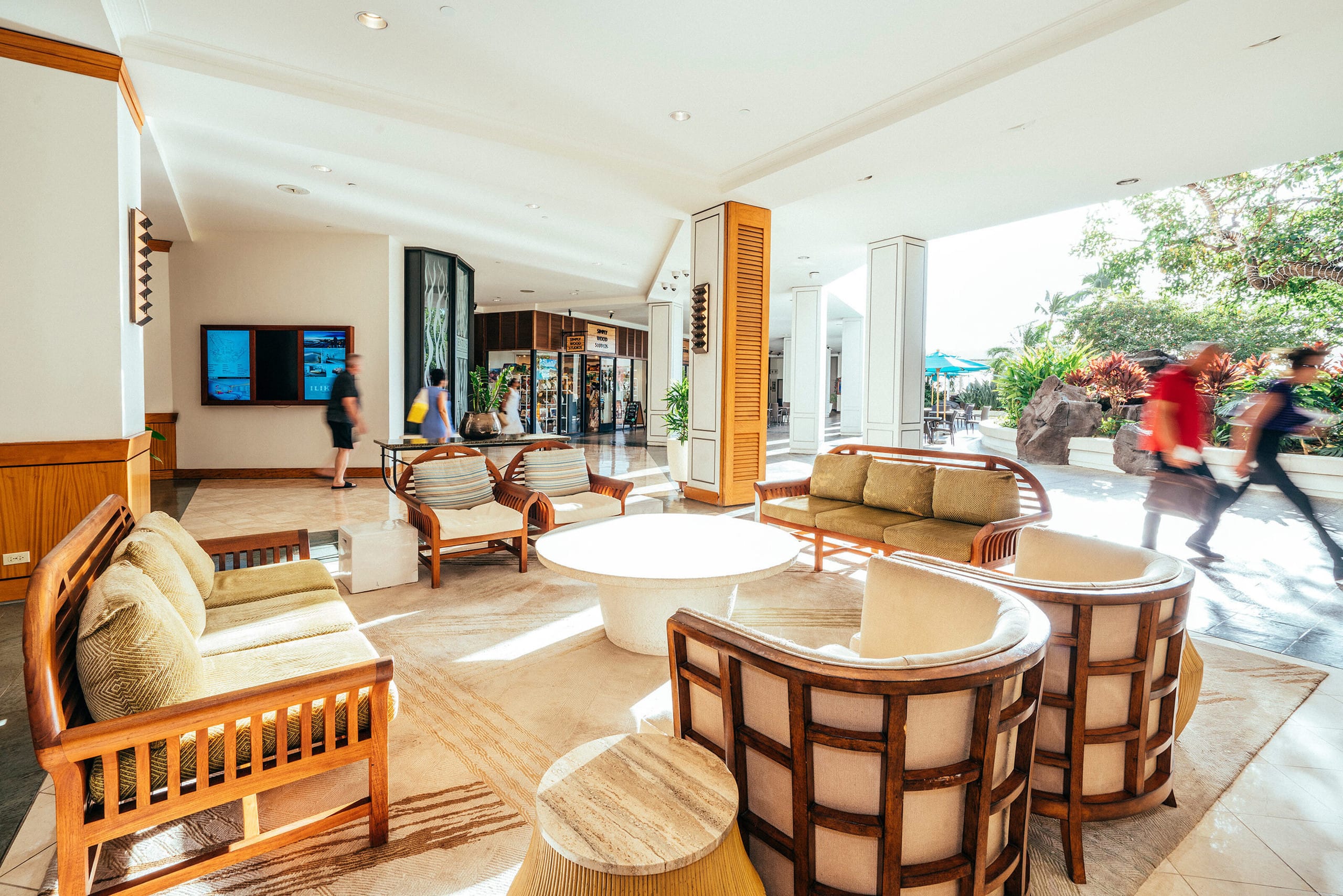 Ilikai Hotel Renovated Condo Steps Away From Beach - Image 29