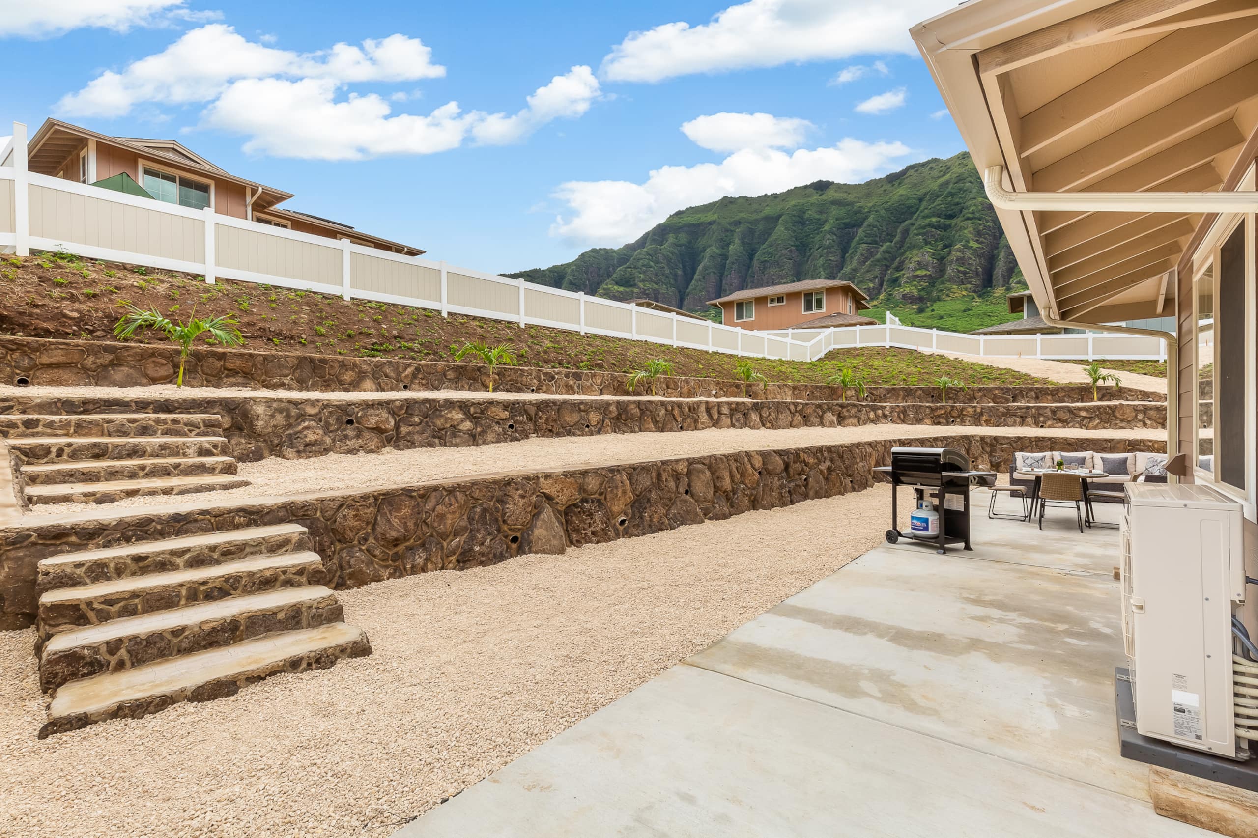 Home in Waianae · ★4.83 · 4 bedrooms · 6 beds · 3.5 private baths - Image 34