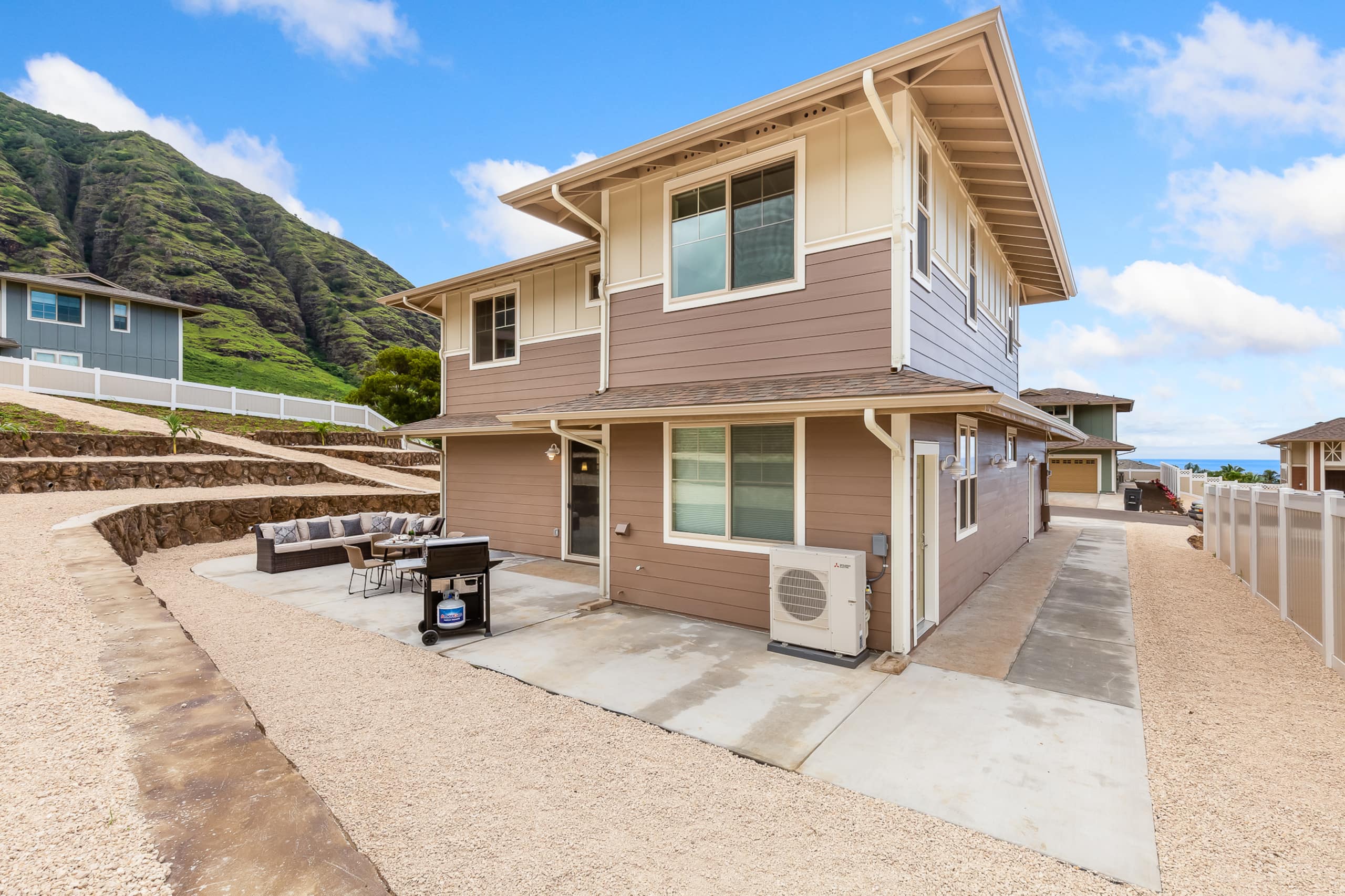 Home in Waianae · ★4.83 · 4 bedrooms · 6 beds · 3.5 private baths - Image 35