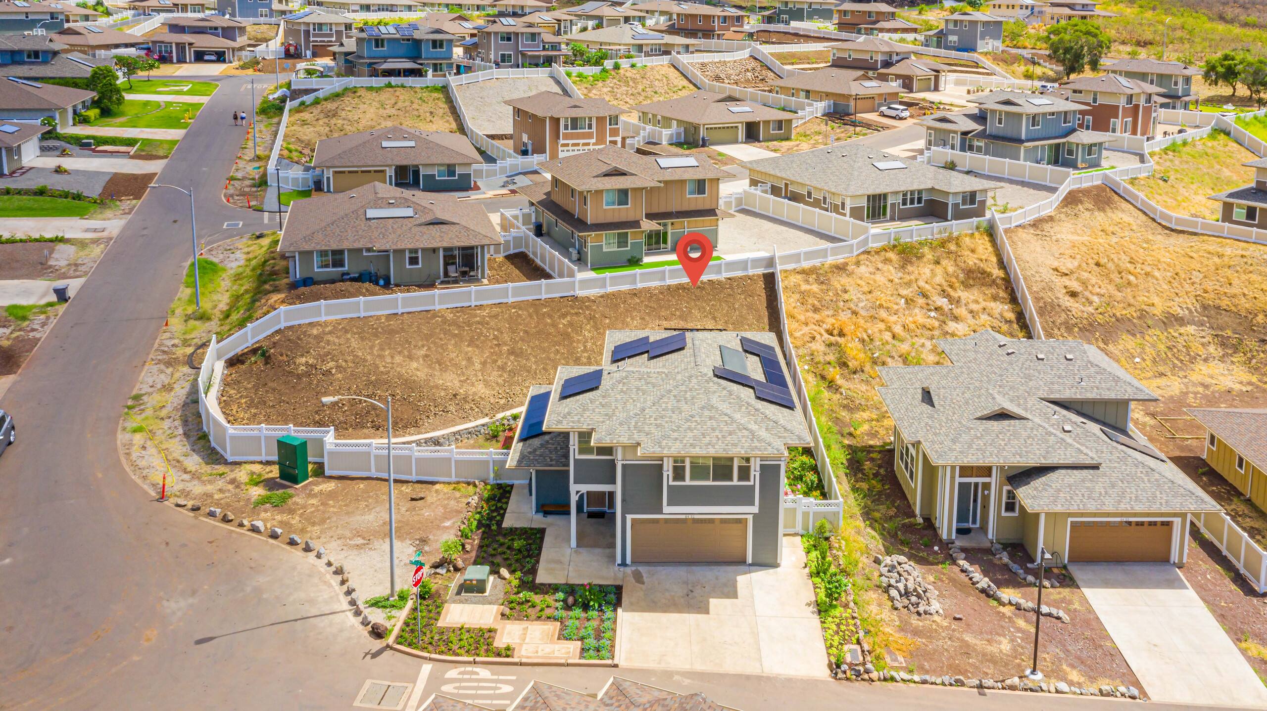 Home in Waianae · ★4.78 · 4 bedrooms · 5 beds · 2.5 private baths - Image 41