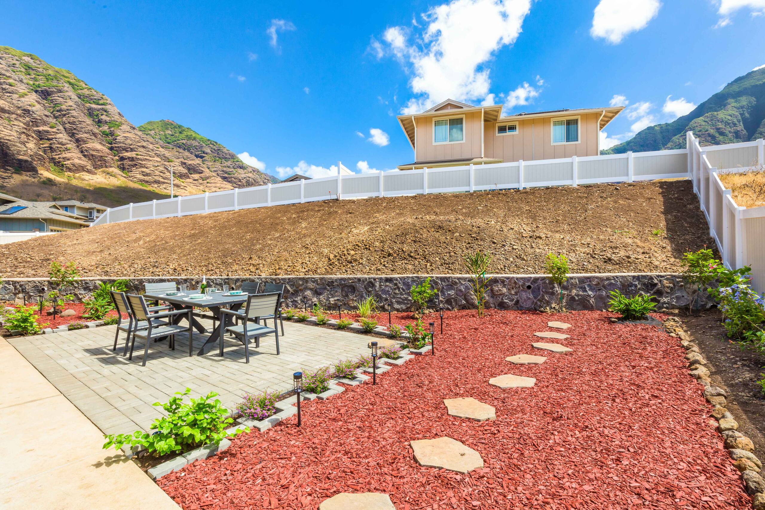 Home in Waianae · ★4.78 · 4 bedrooms · 5 beds · 2.5 private baths - Image 32