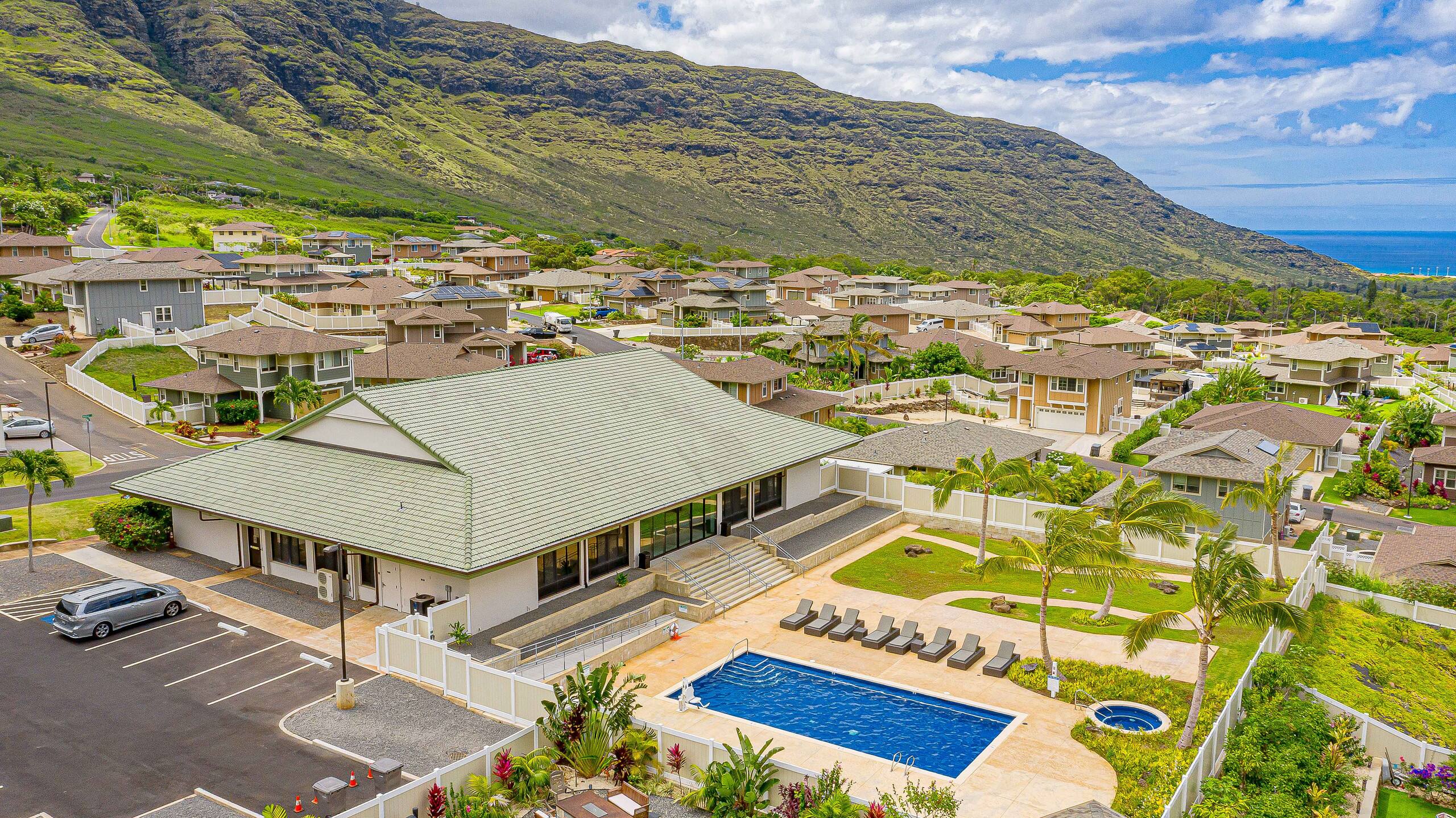 Home in Waianae · ★4.78 · 4 bedrooms · 5 beds · 2.5 private baths - Image 30