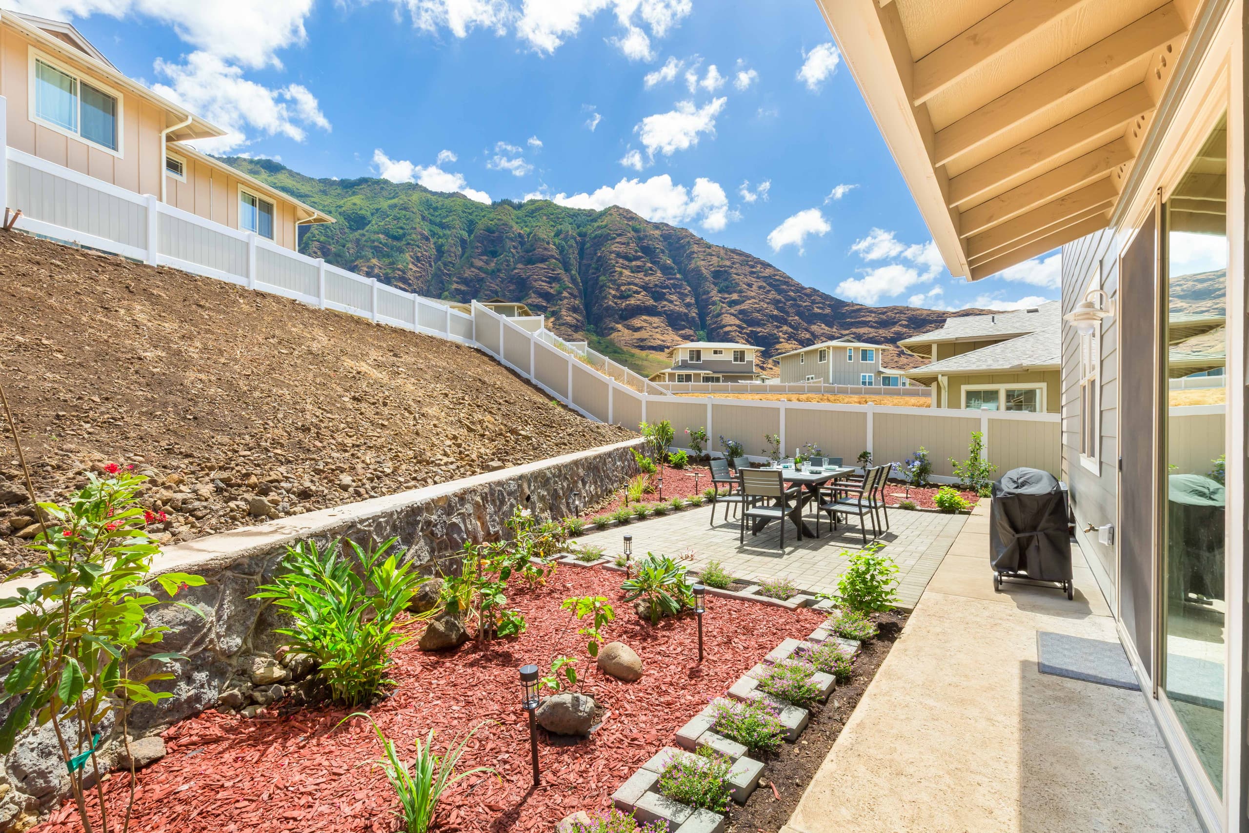 Home in Waianae · ★4.78 · 4 bedrooms · 5 beds · 2.5 private baths - Image 34