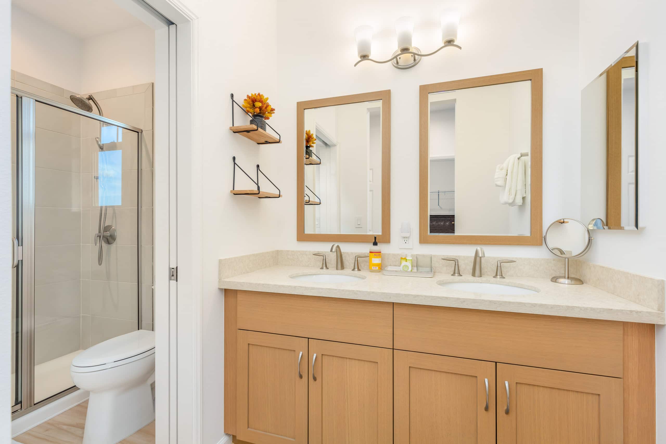 Home in Waianae · ★4.78 · 4 bedrooms · 5 beds · 2.5 private baths - Image 24