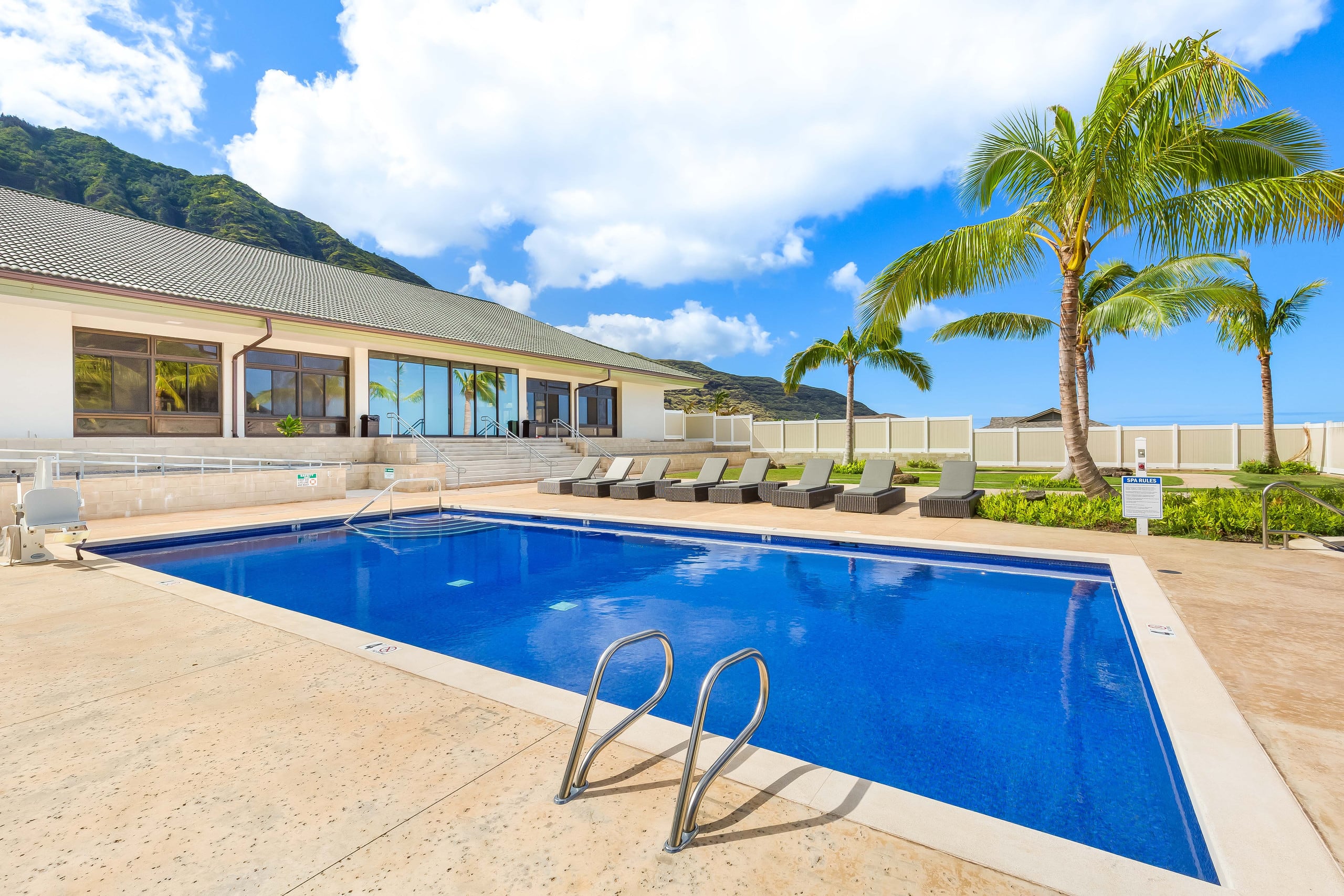 Home in Waianae · ★4.78 · 4 bedrooms · 5 beds · 2.5 private baths - Image 28