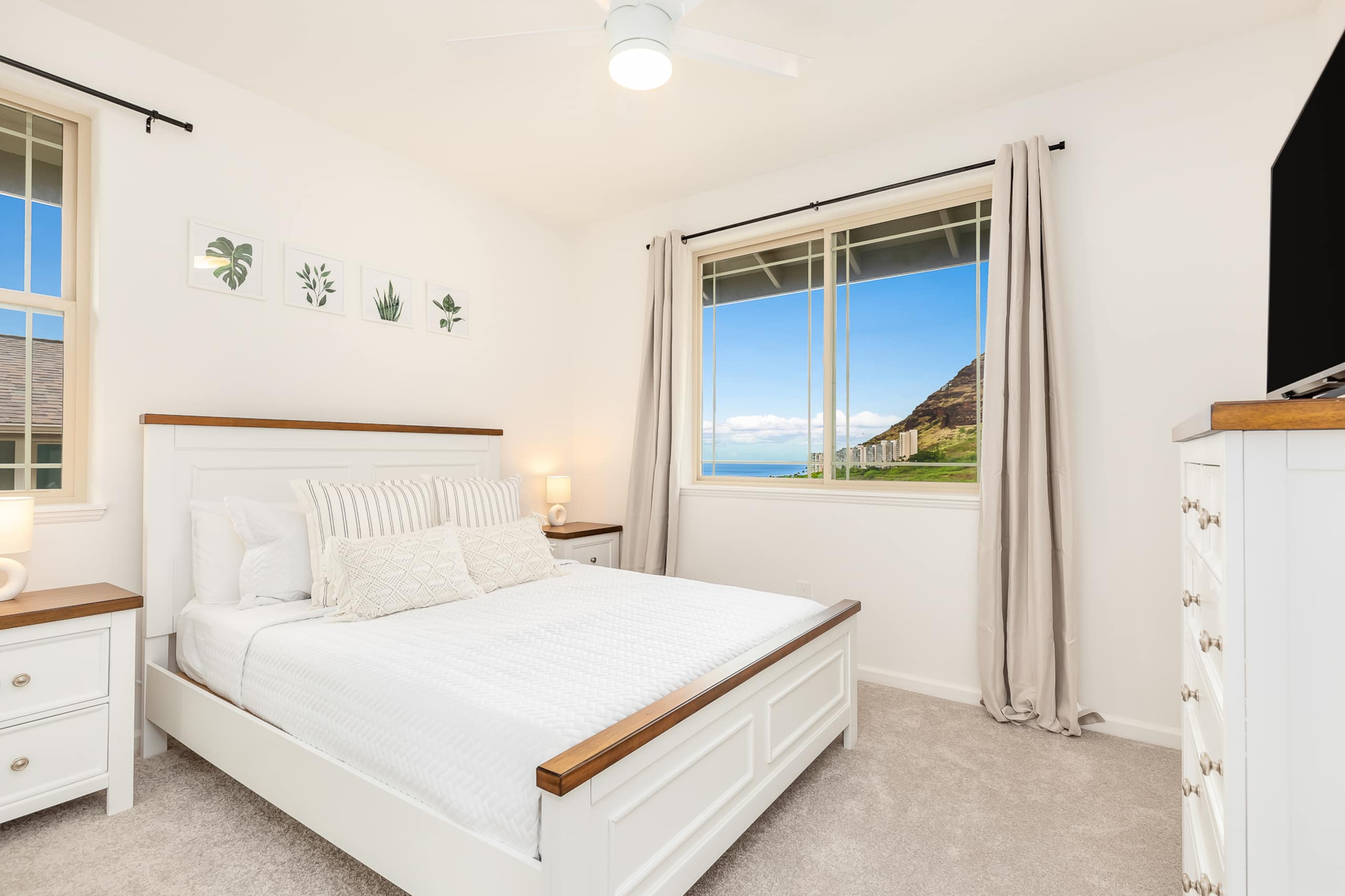 Home in Waianae · ★4.89 · 3 bedrooms · 5 beds · 2.5 private baths - Image 2