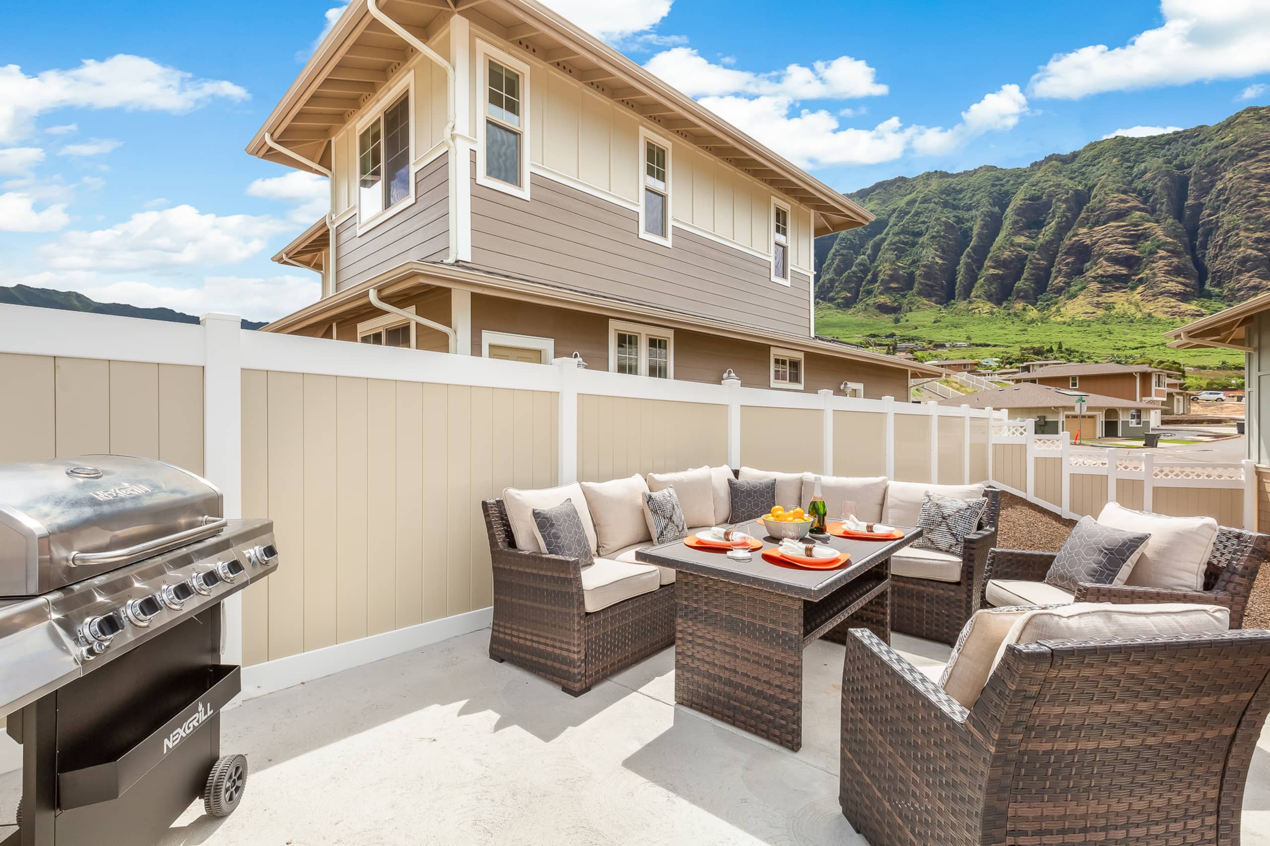 Home in Waianae · ★4.89 · 3 bedrooms · 5 beds · 2.5 private baths - Image 31
