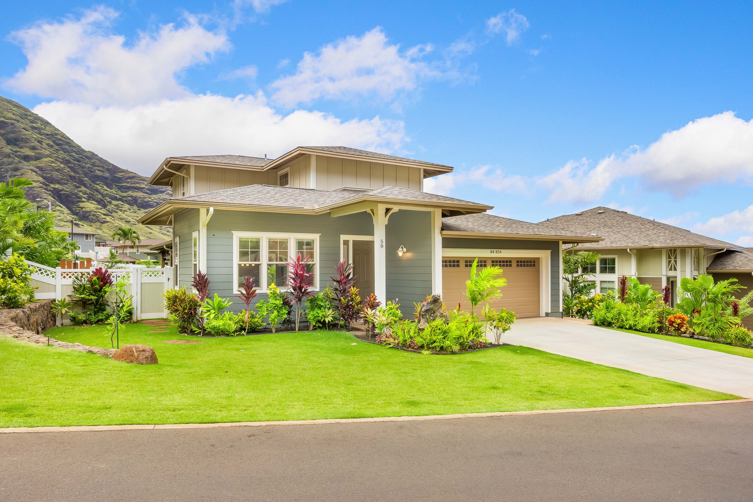 Home in Waianae · ★4.86 · 4 bedrooms · 5 beds · 2.5 baths - Image 1