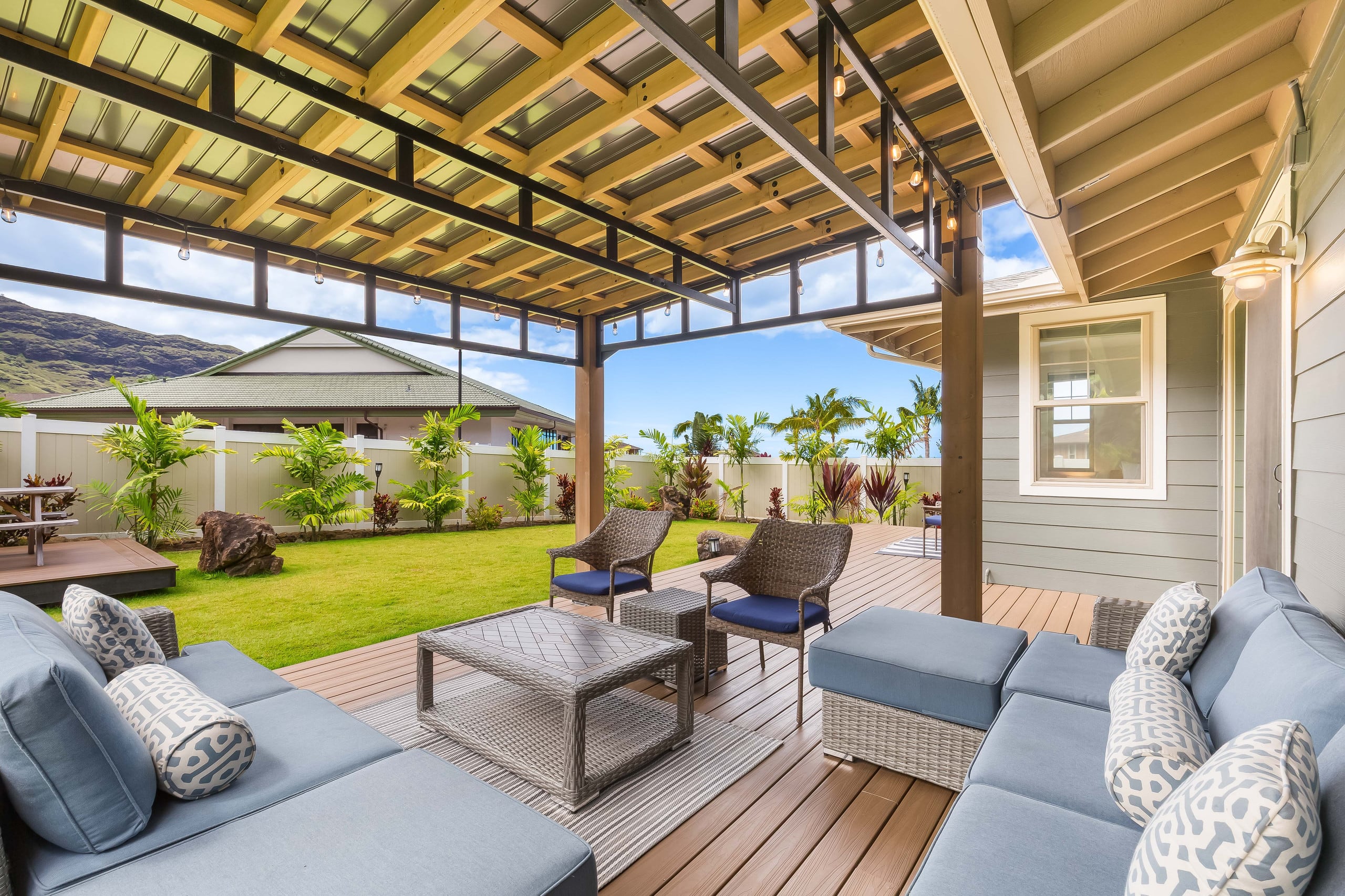 Home in Waianae · ★4.86 · 4 bedrooms · 5 beds · 2.5 baths - Image 37