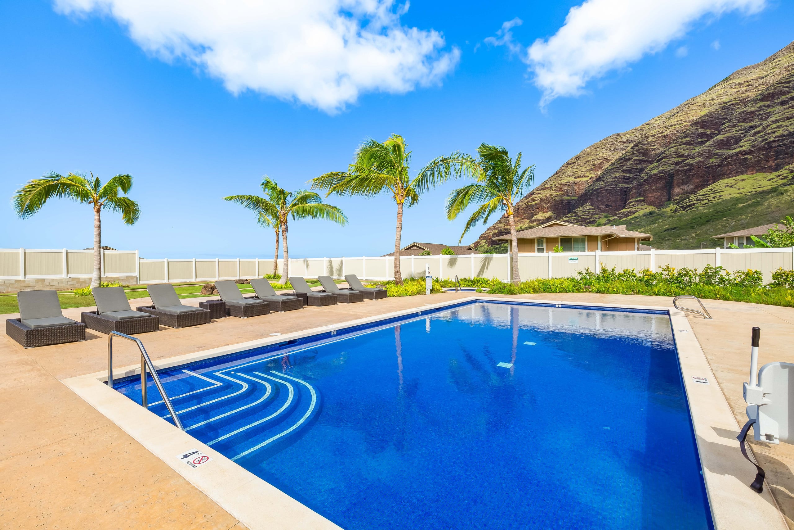 Home in Waianae · ★4.86 · 4 bedrooms · 5 beds · 2.5 baths - Image 90