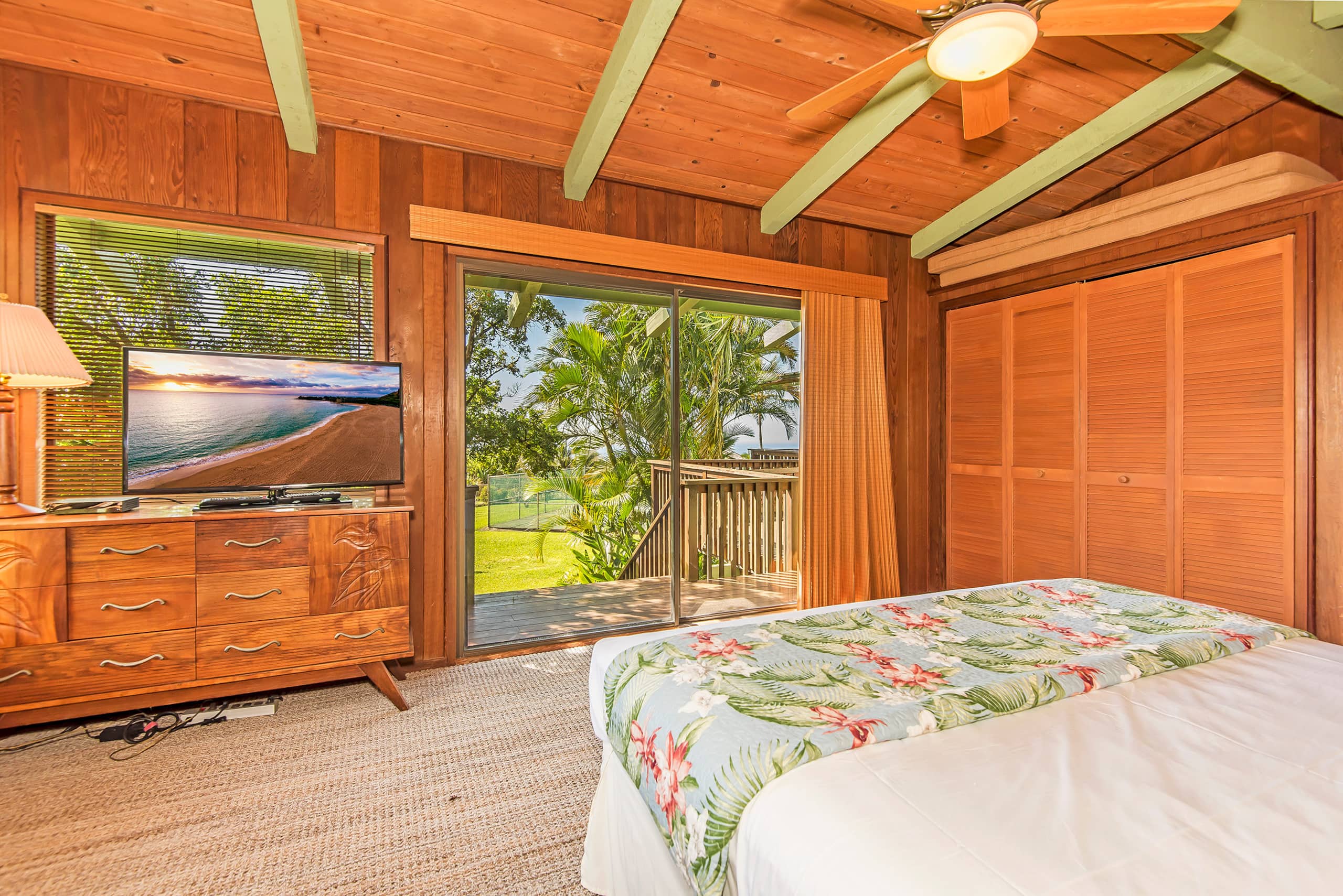 North Shore Rural Serene Home with Ocean-MT Views - Photo 17