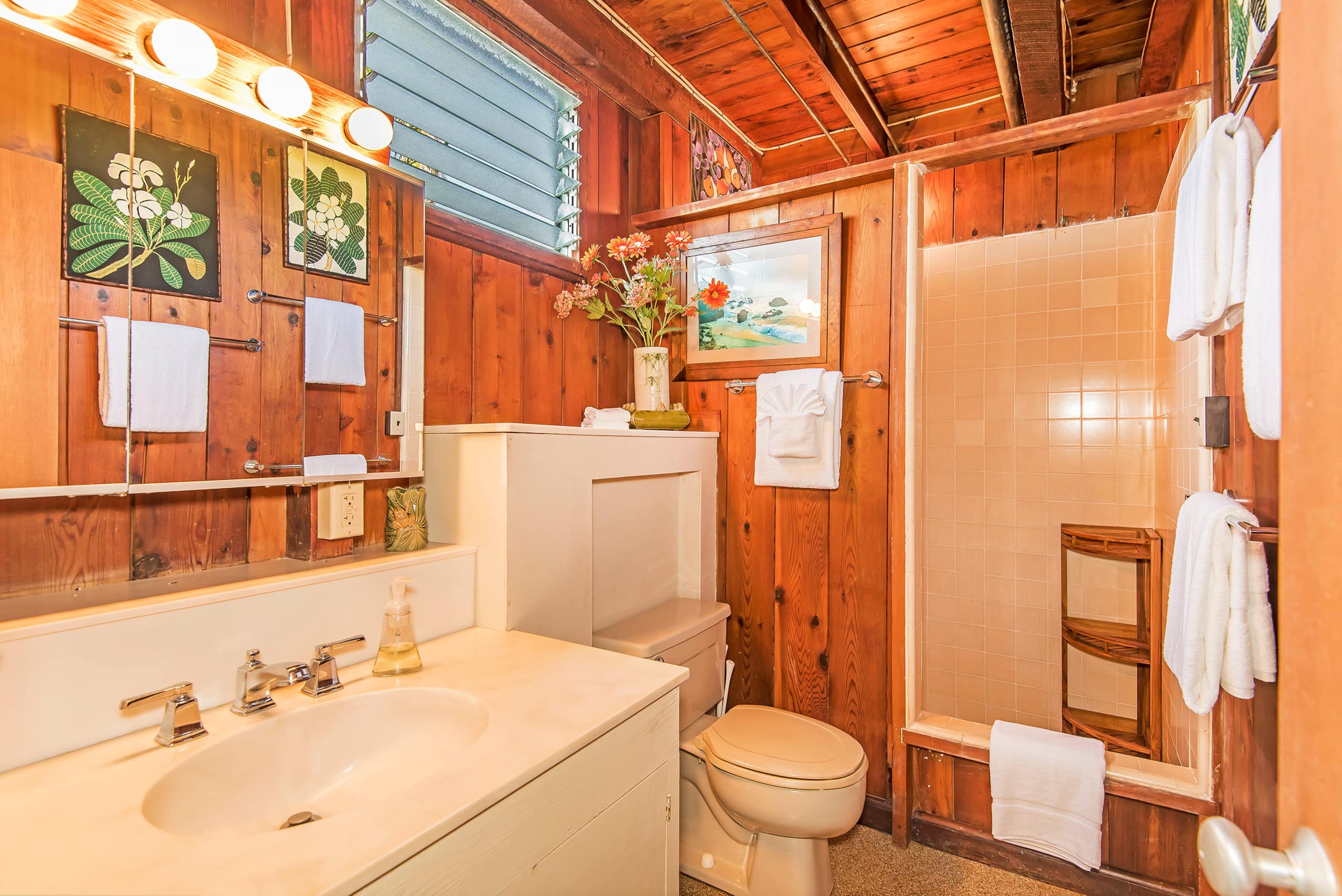 North Shore Rural Serene Home with Ocean-MT Views - Photo 25