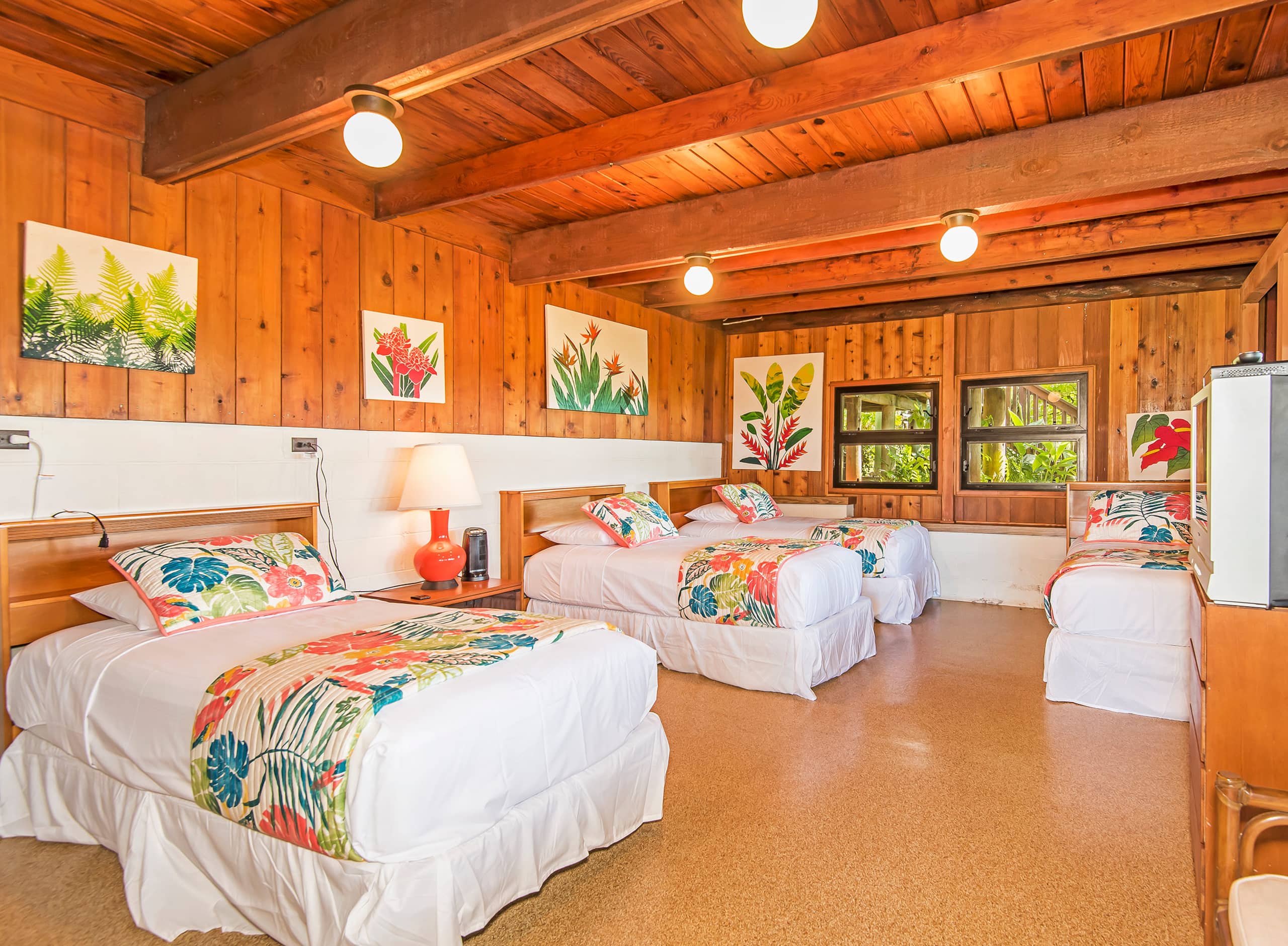 North Shore Rural Serene Home with Ocean-MT Views - Photo 12