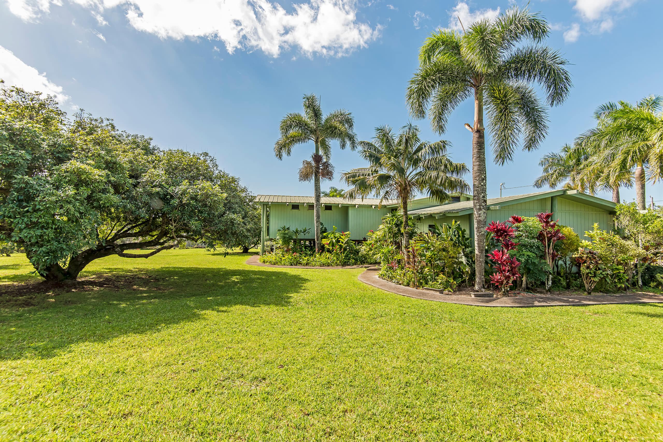 North Shore Rural Serene Home with Ocean-MT Views - Photo 43