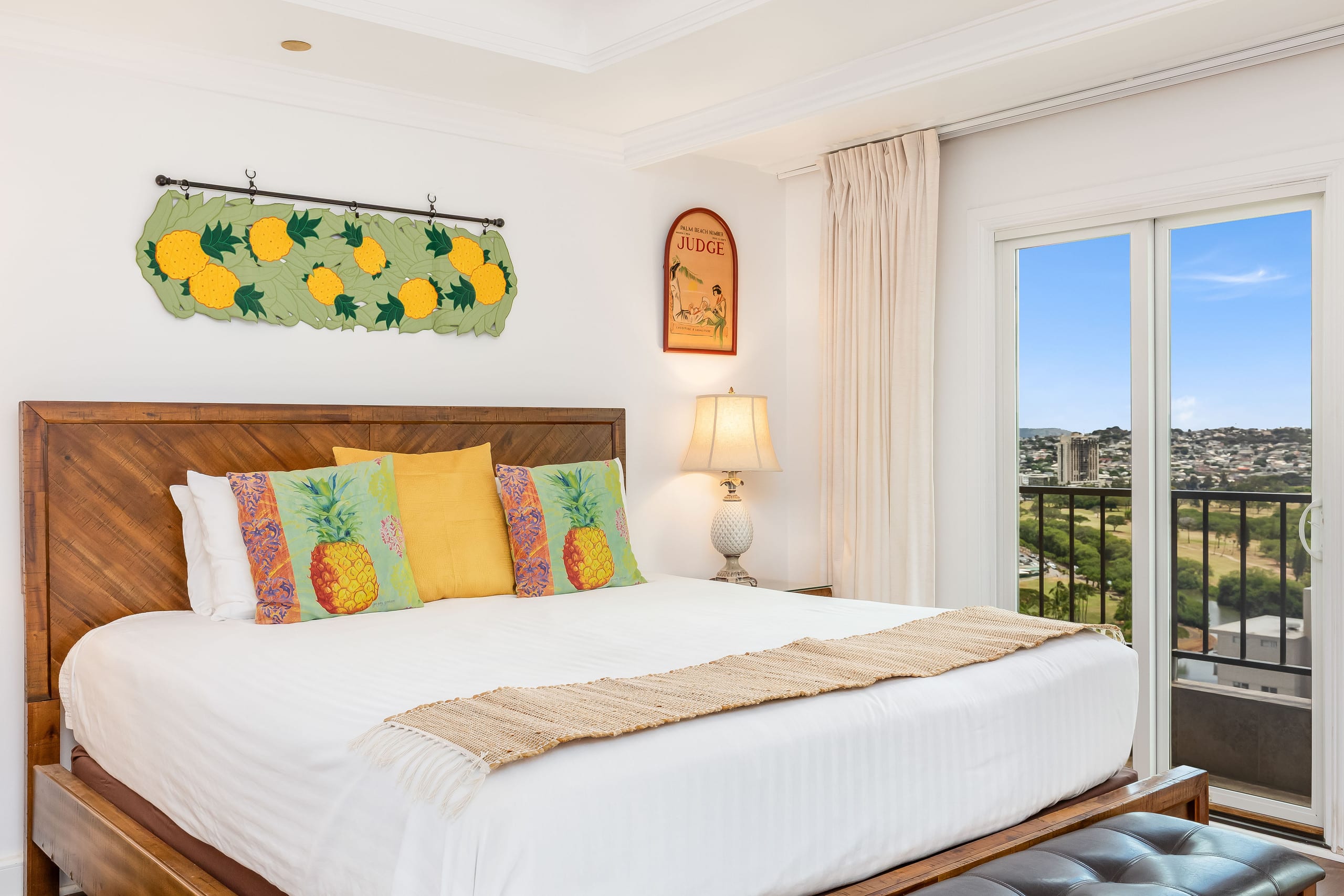 Condo in Honolulu · ★4.75 · 3 bedrooms · 3 beds · 3 private baths - Image 11