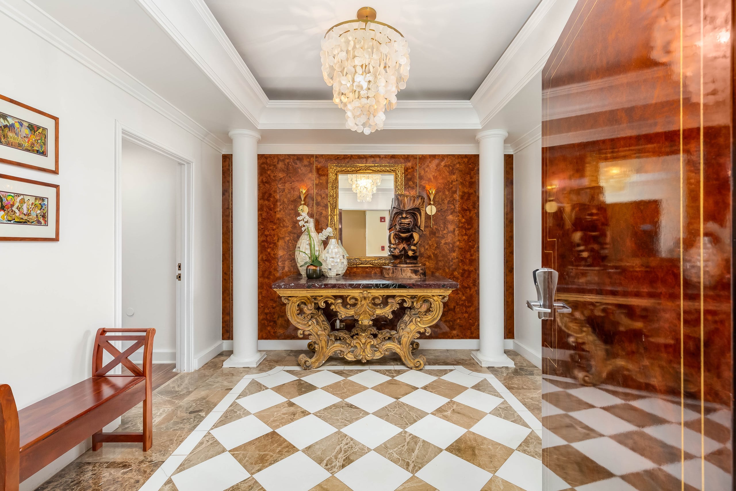 Condo in Honolulu · ★4.75 · 3 bedrooms · 3 beds · 3 private baths - Image 32