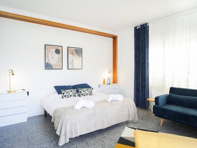 Bed&BCN Hills House with swimming pool gallery image 3