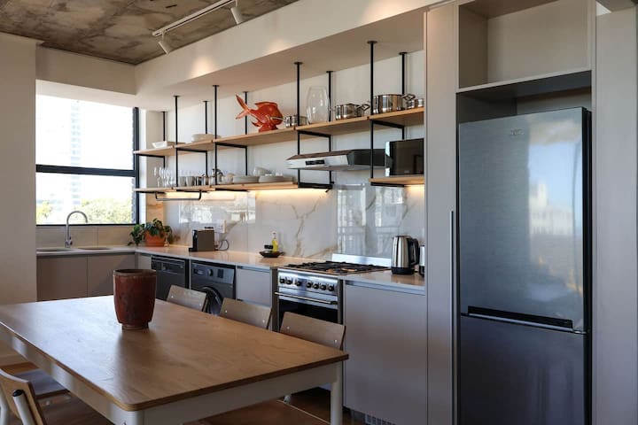 EIGHTY2ONM By Fluent managed Airbnb listing 2