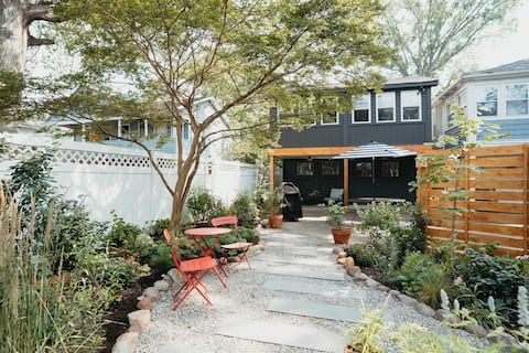 2 Homes 1 Great Stay - Sleeps 16+ Walk to Beach