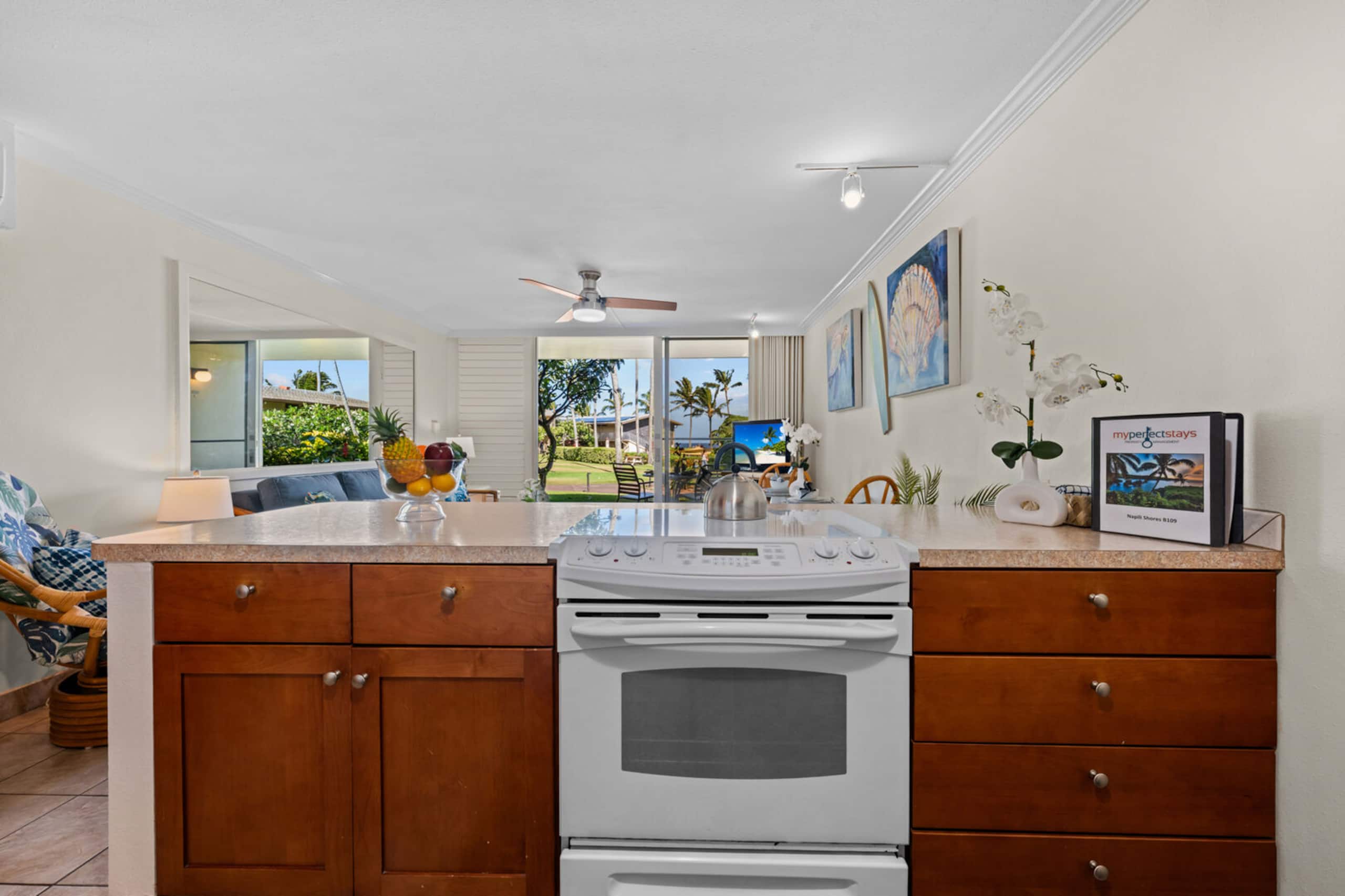 Condo in Lahaina · ★5.0 · 1 bedroom · 2 beds · 1 bath - Image 13