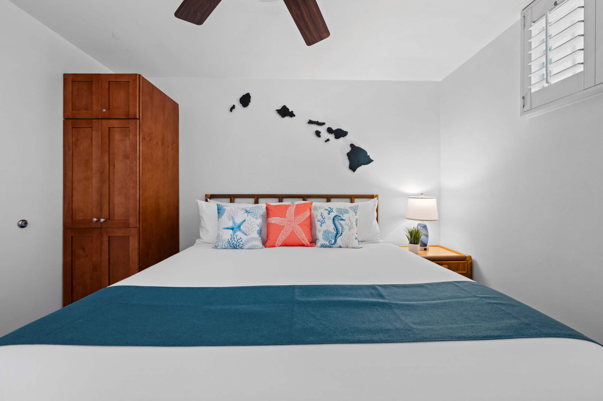 Condo in Lahaina · ★5.0 · 1 bedroom · 2 beds · 1 bath - Image 15