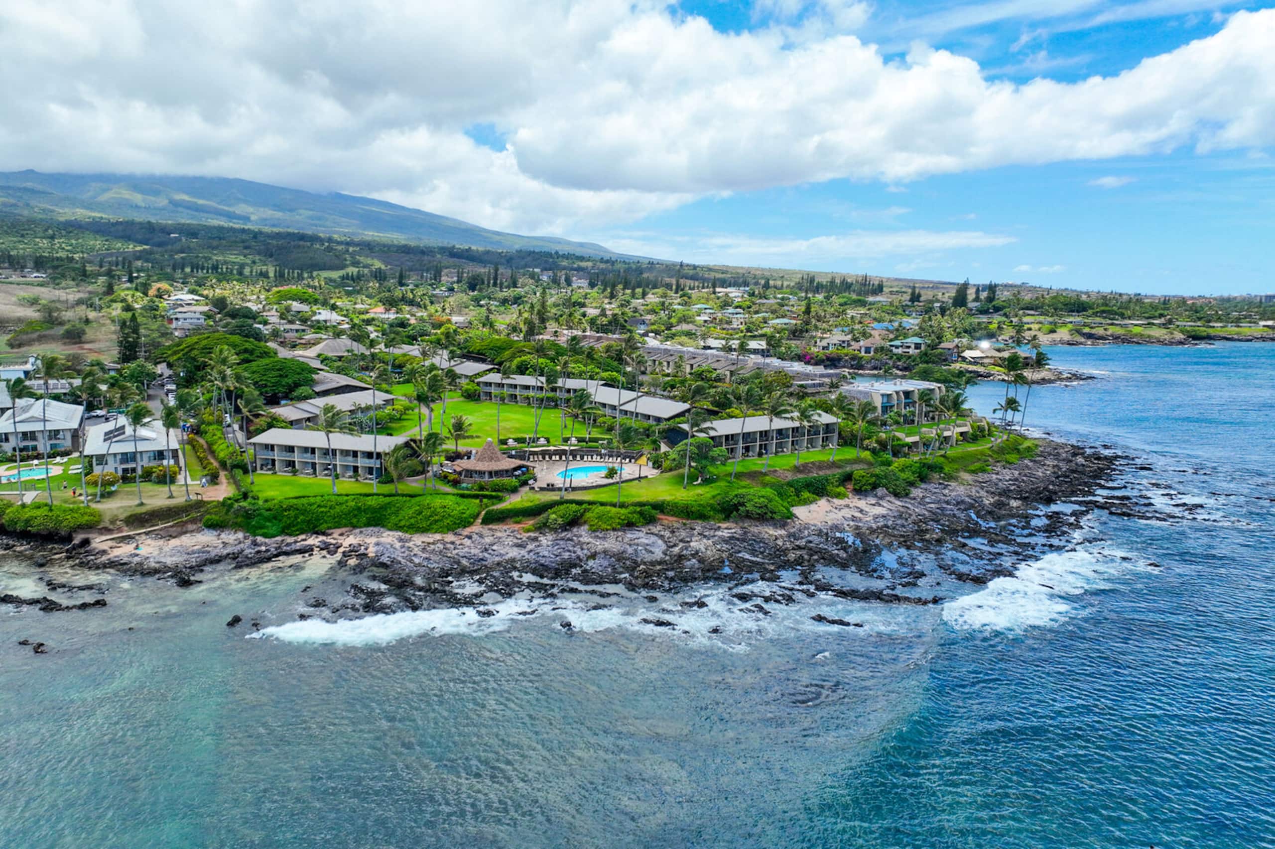 Condo in Lahaina · ★5.0 · 1 bedroom · 2 beds · 1 bath - Image 28