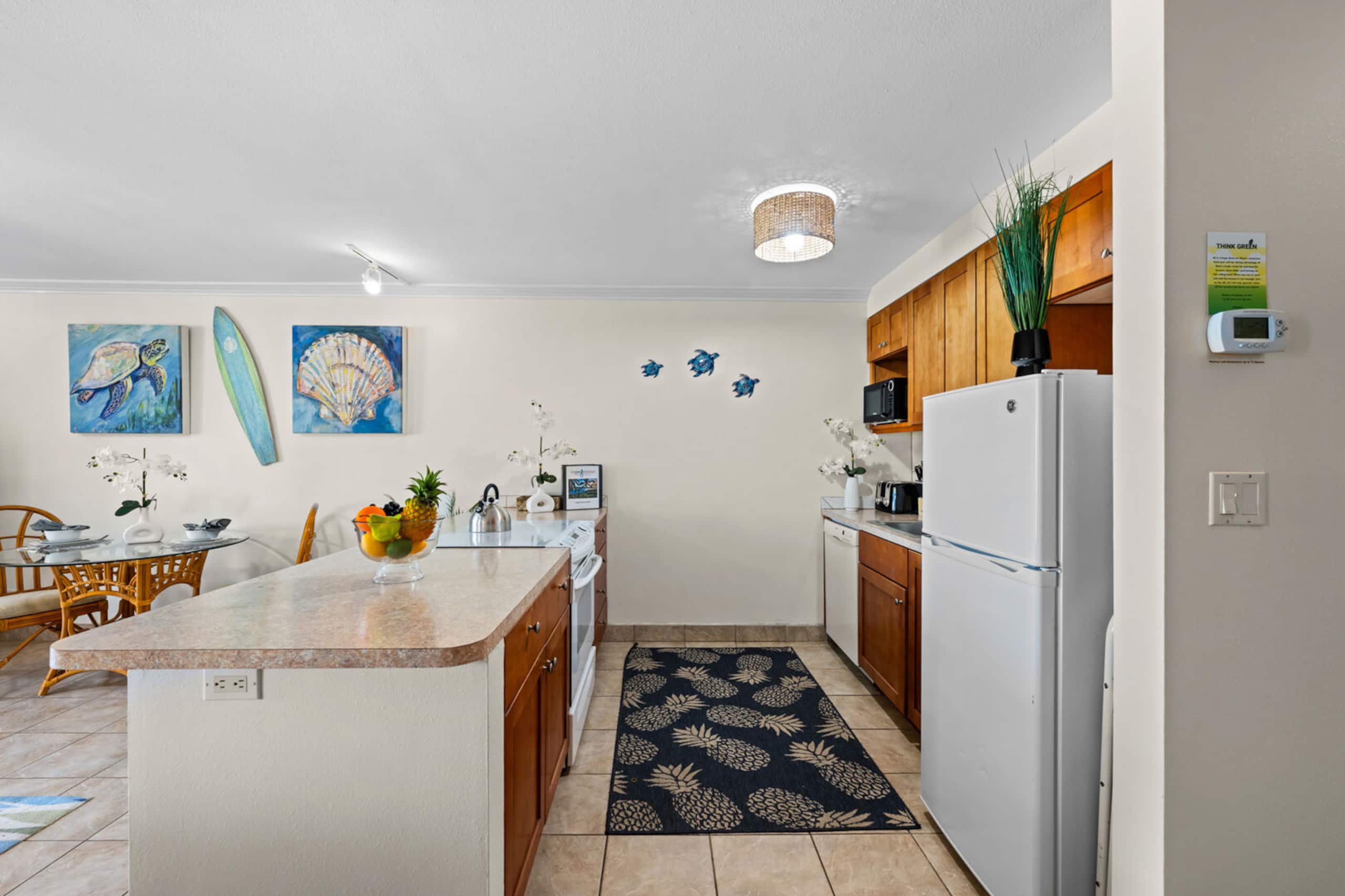 Condo in Lahaina · ★5.0 · 1 bedroom · 2 beds · 1 bath - Image 10