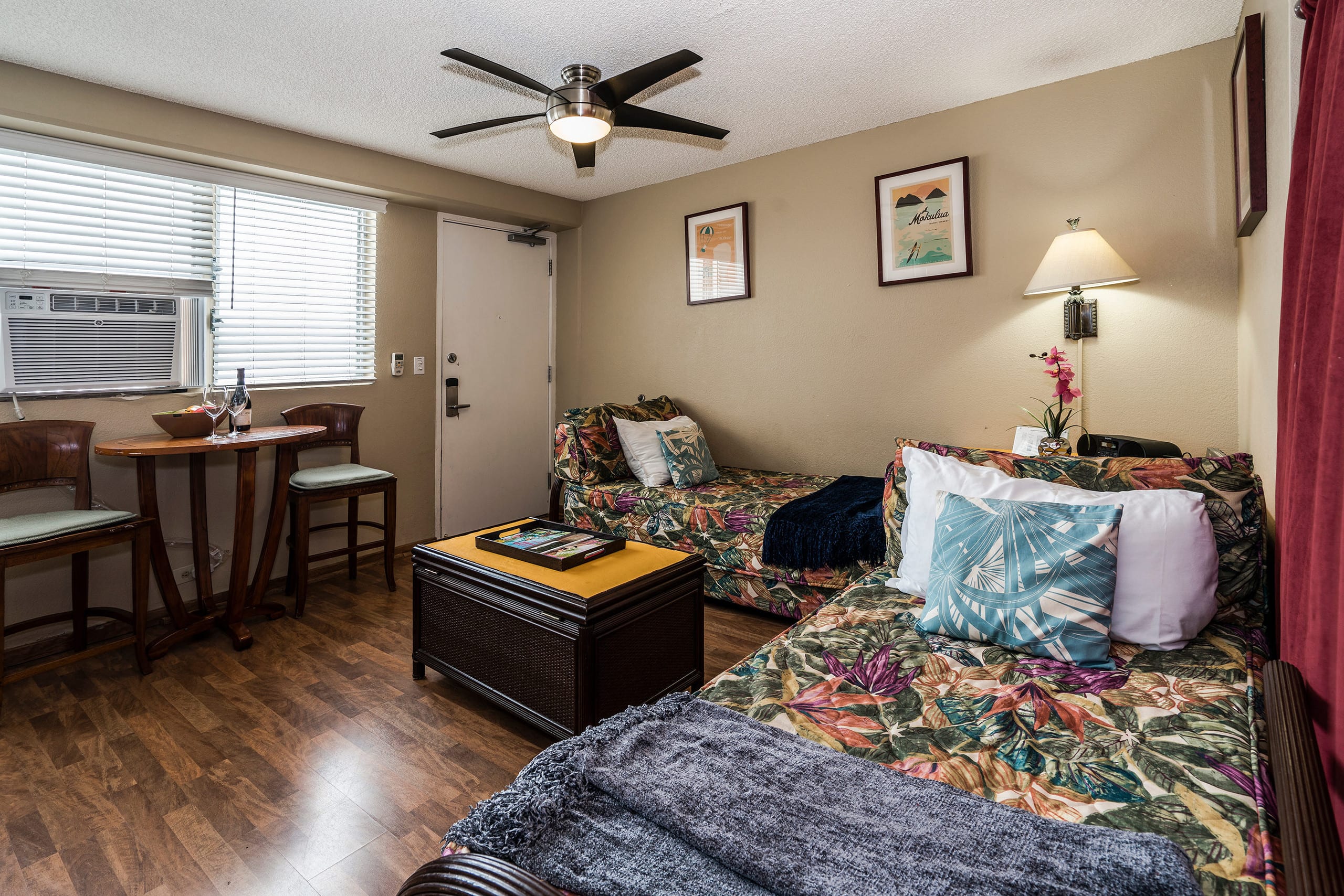 Condo in Honolulu · ★5.0 · 1 bedroom · 3 beds · 1 private bath - Image 15