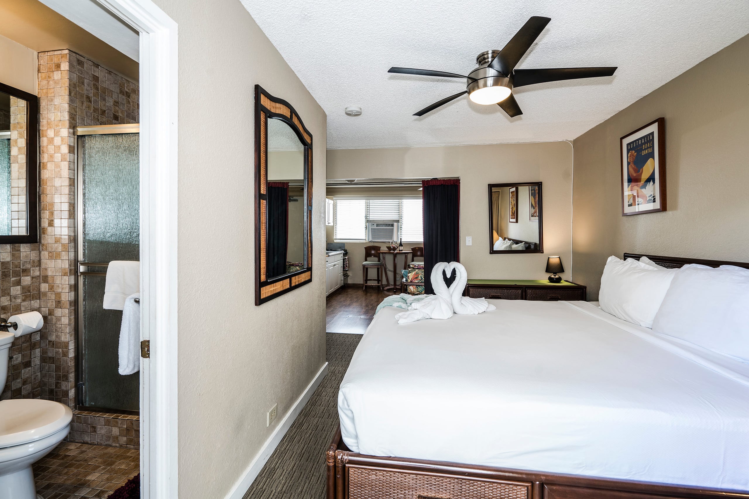Condo in Honolulu · ★5.0 · 1 bedroom · 3 beds · 1 private bath - Image 7