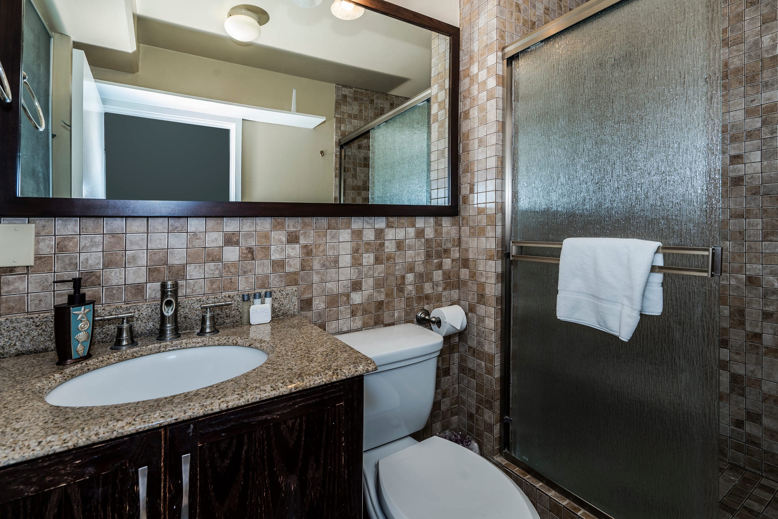Condo in Honolulu · ★5.0 · 1 bedroom · 3 beds · 1 private bath - Image 9