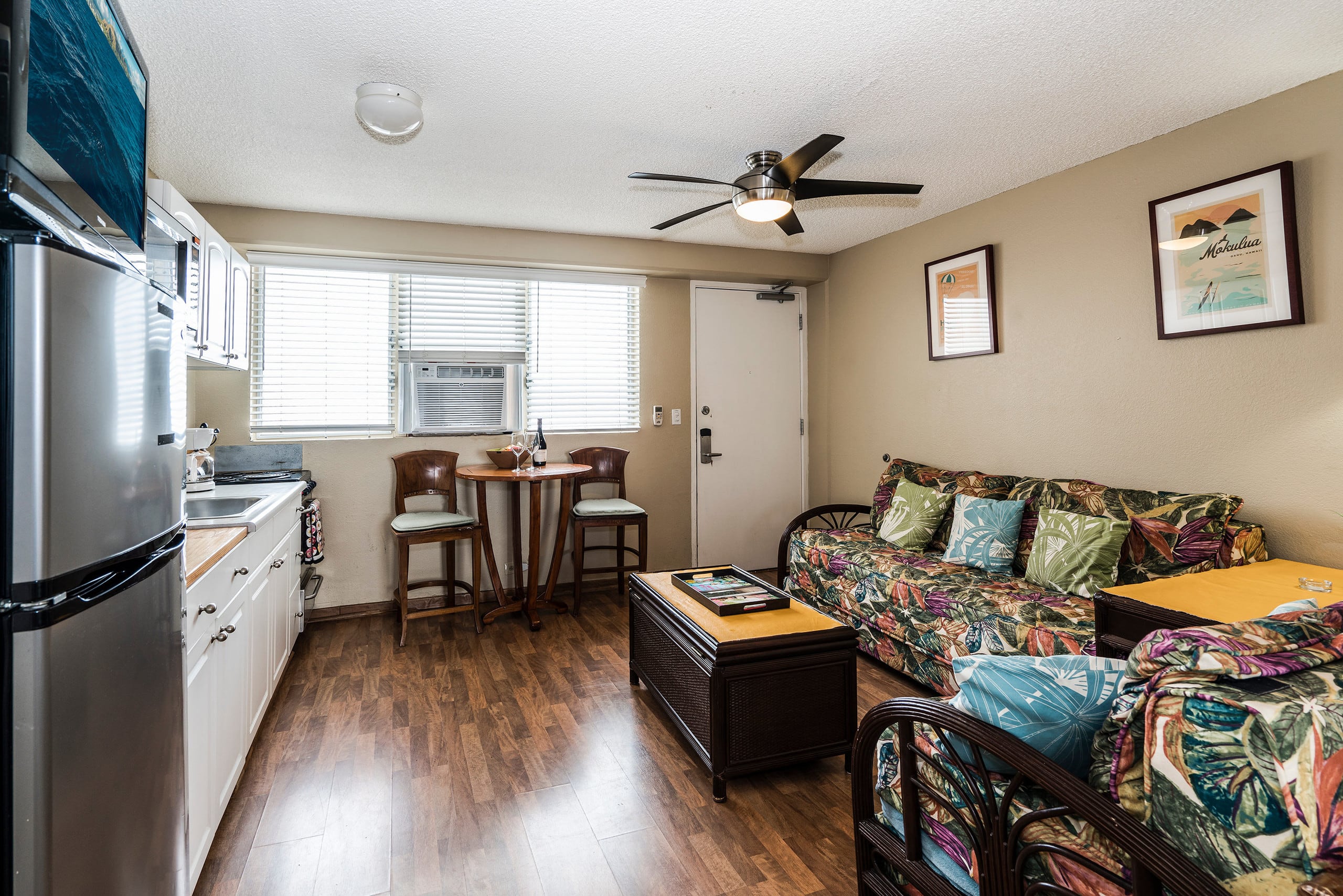 Condo in Honolulu · ★5.0 · 1 bedroom · 3 beds · 1 private bath - Image 5