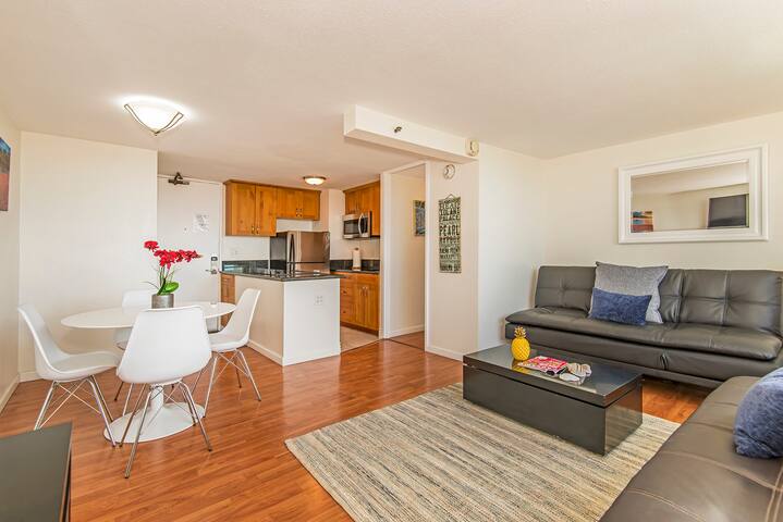 Ali’i Beach Rentals managed Airbnb listing 3
