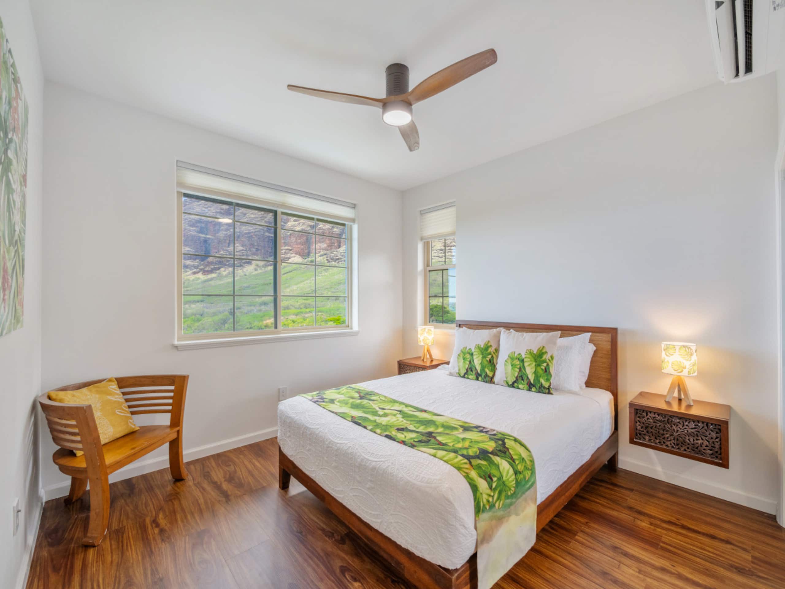 Home in Makaha Valley · ★5.0 · 4 bedrooms · 5 beds · 2.5 private baths - Image 23