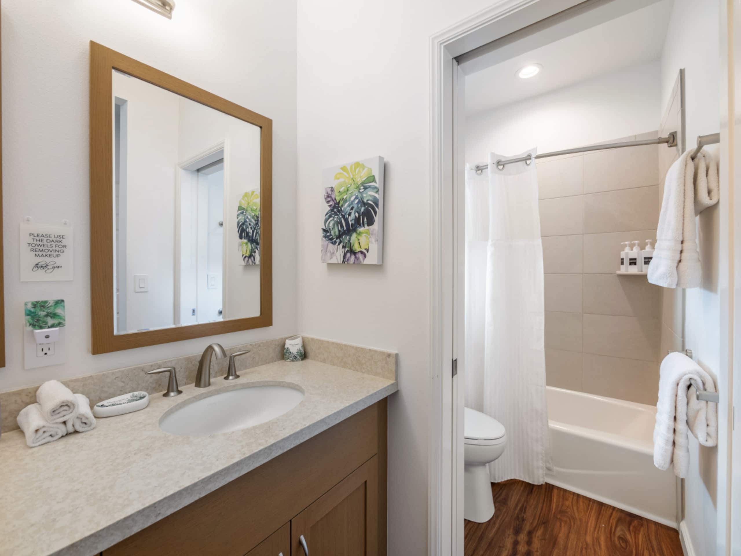 Home in Makaha Valley · ★5.0 · 4 bedrooms · 5 beds · 2.5 private baths - Image 27