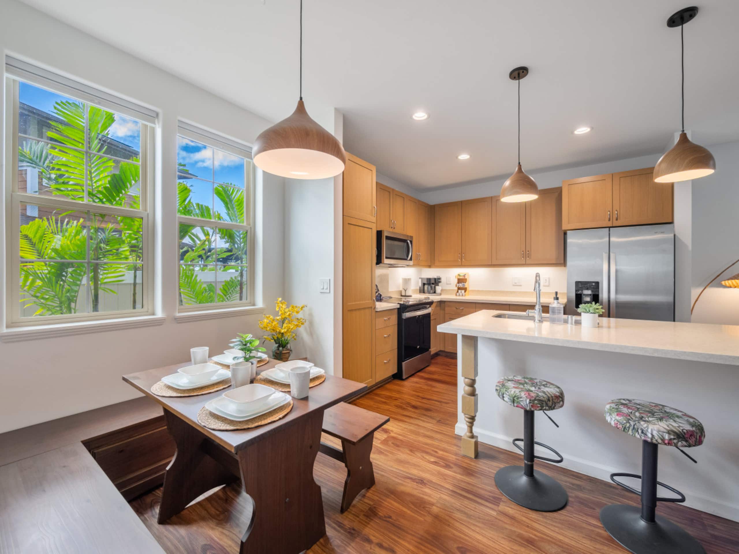 Home in Makaha Valley · ★5.0 · 4 bedrooms · 5 beds · 2.5 private baths - Image 19