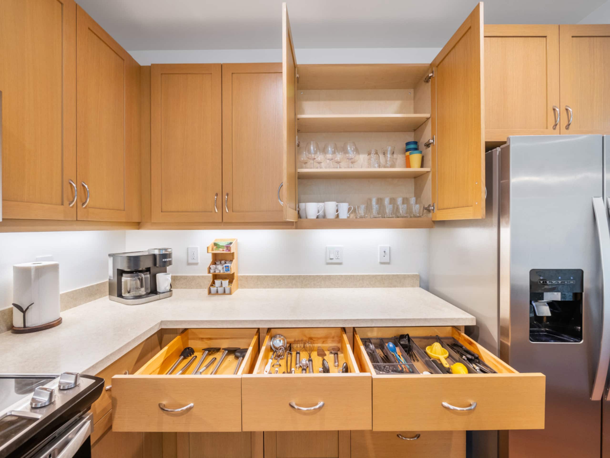 Home in Makaha Valley · ★5.0 · 4 bedrooms · 5 beds · 2.5 private baths - Image 42