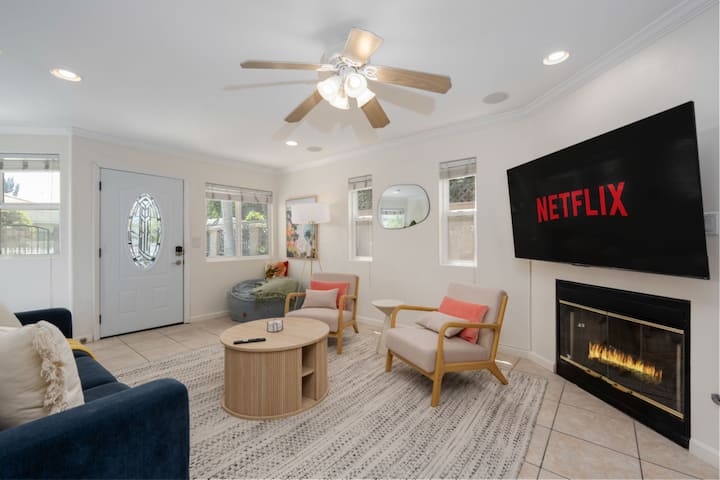 Ocean Beach Must •Sleeps 10•fire Pit•games•parking - San Diego, CA