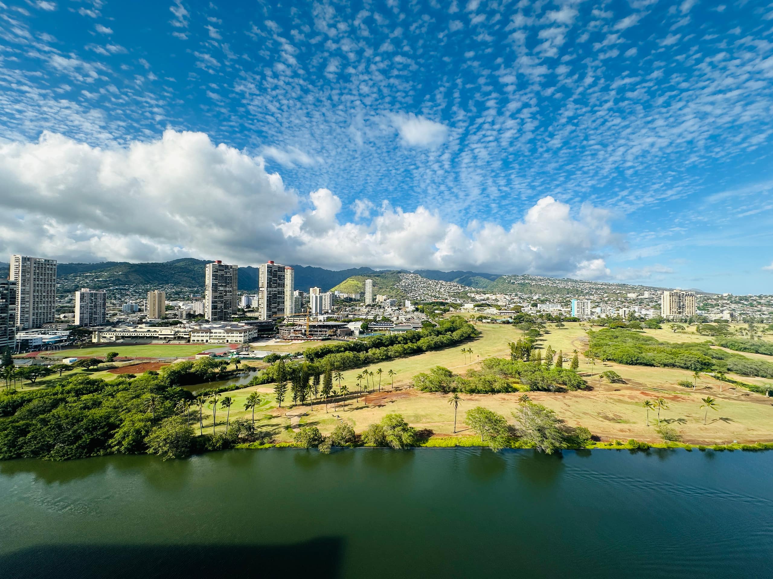 Condo in Honolulu · ★4.94 · 1 bedroom · 2 beds · 1 private bath - Image 24