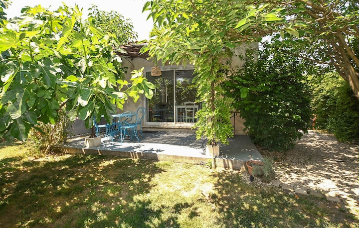 Maison Avec Jacuzzi - Mazan