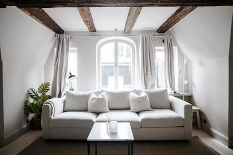 Unique topfloor apartment in Gamla Stan