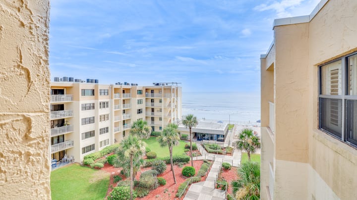 Seaside Castle Retreat - Oceanview Condo - Edgewater, FL
