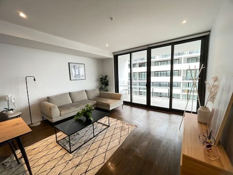 Mascot 2 beds 04 Close to station easy to anywhere