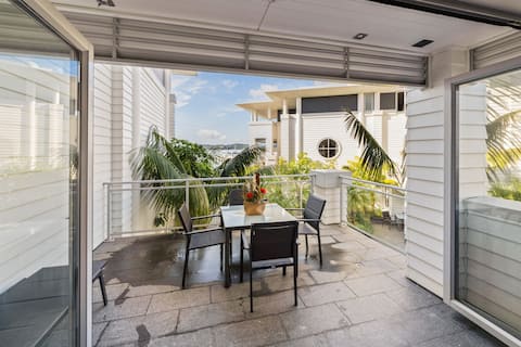 Waterfront 2 Bed, 2 Bath & Pool