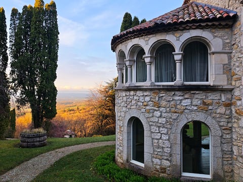 Peaceful Stone Apt on Private Estate near Geneva