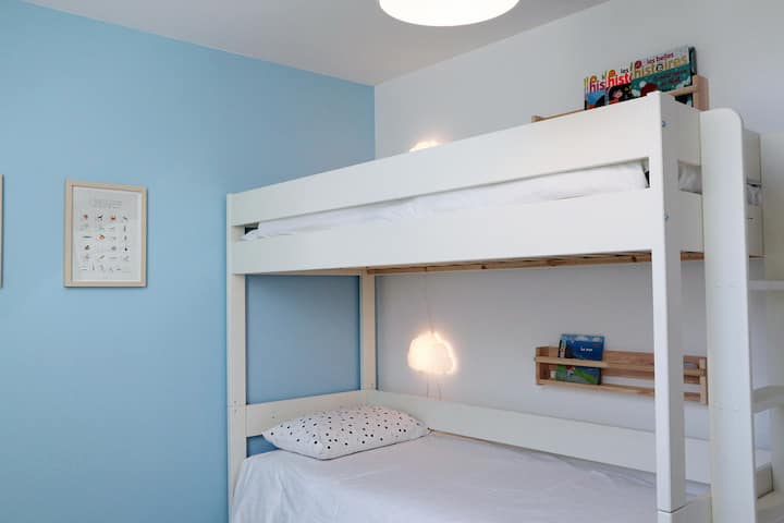 Chumba cha kitanda cha ghorofa